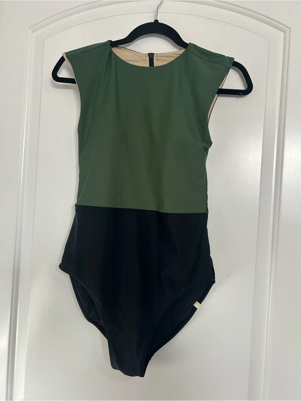 Summersalt The Surf One-Piece Swimsuit in Olive & Sea Urchin size 6 beach chic